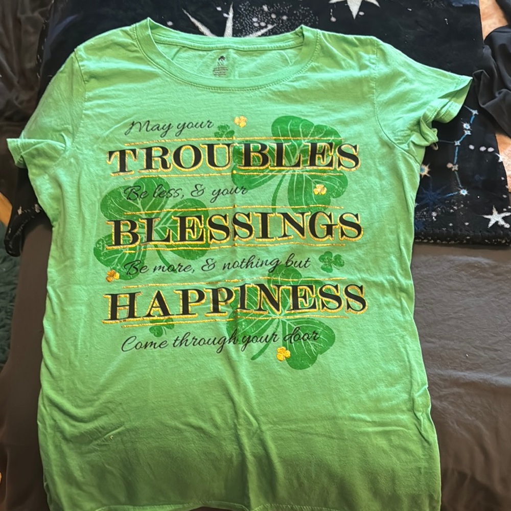 SHEIN Green Graphic Tee